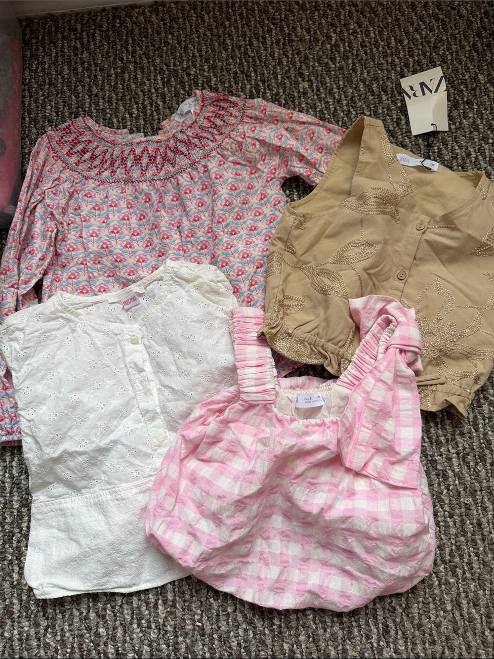 5 Zara tops